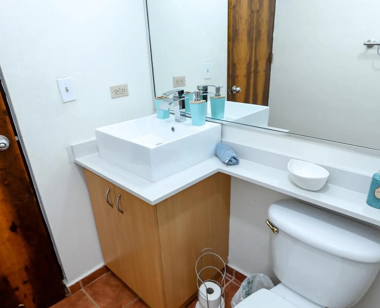 Fajardo Coastal Gem With Pool Access Apartment
