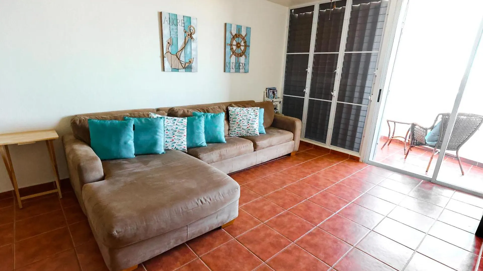 Fajardo Coastal Gem With Pool Access Apartment